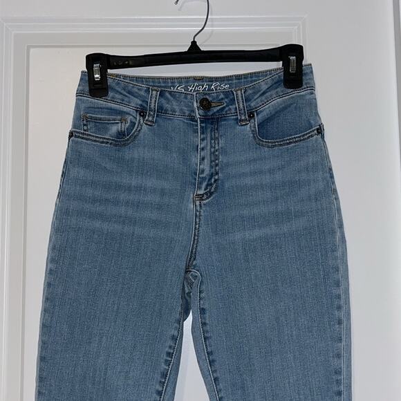 Victoria's Secret High Rise Skinny Jeans - Picture 2 of 8